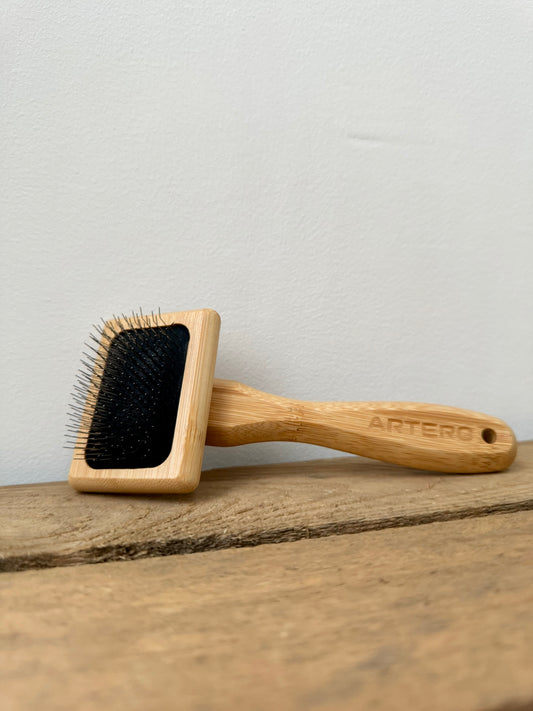 Artero slicker brush - XS